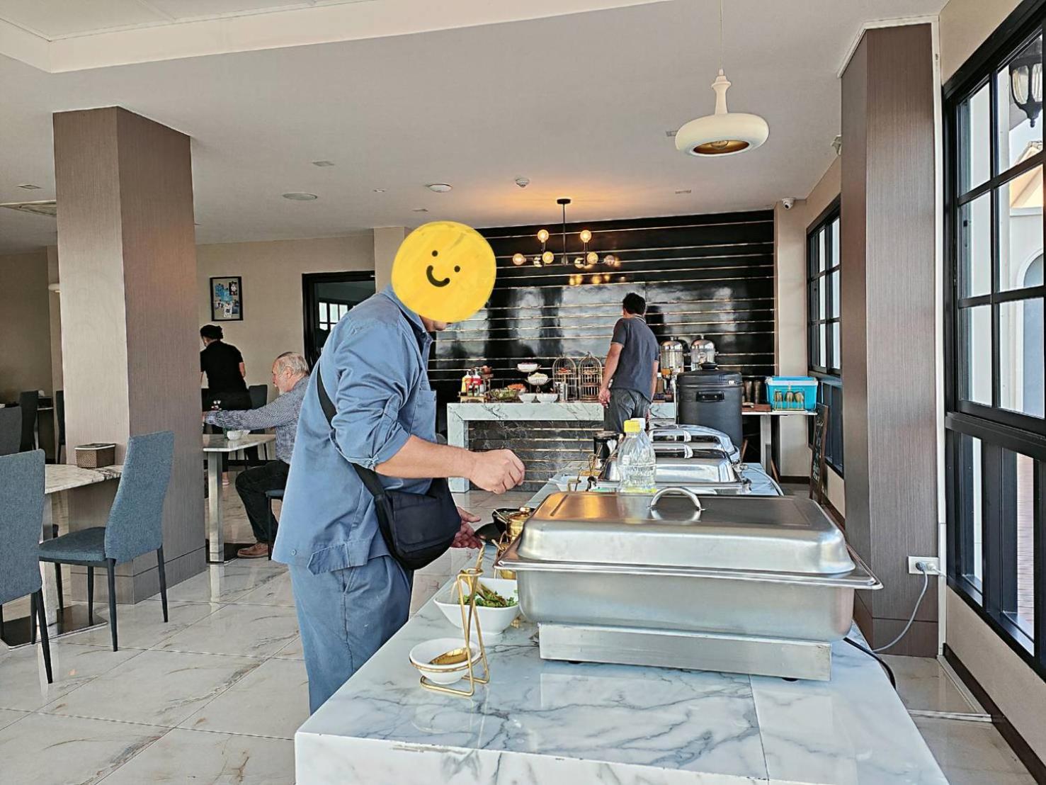 โคโค่ โฮเทล Koco Hotel Накхонратчасима Экстерьер фото